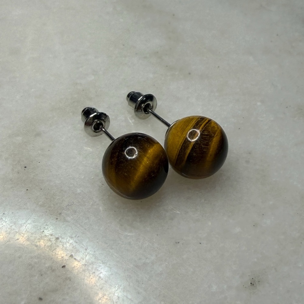 Round Brown-Black Tiger Stone Stud Earrings